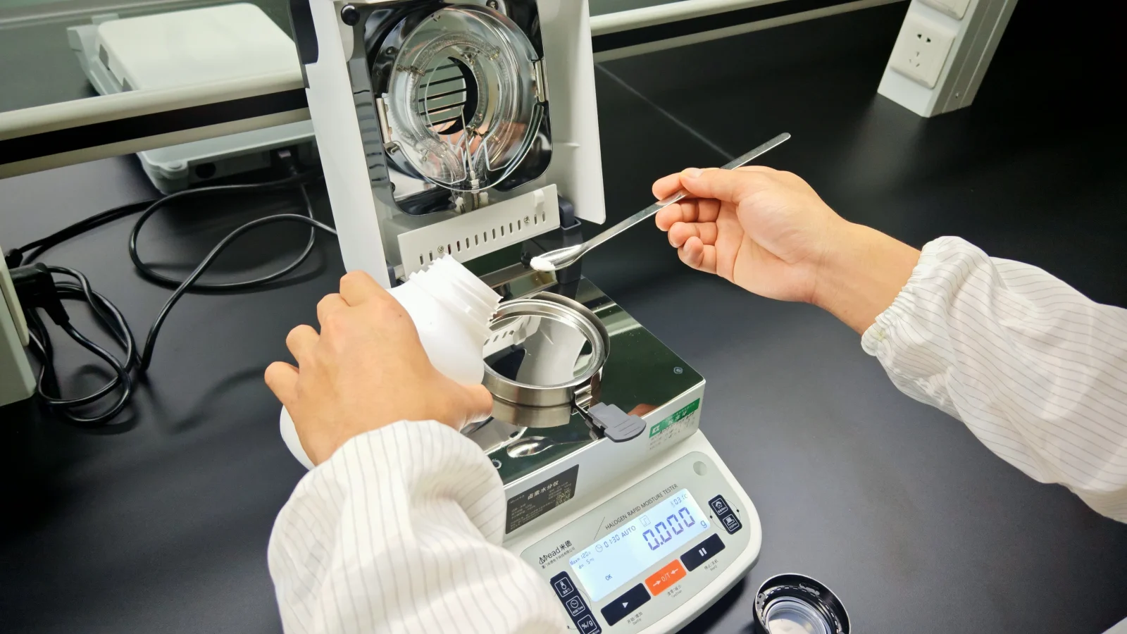 cosmetic formulation lab